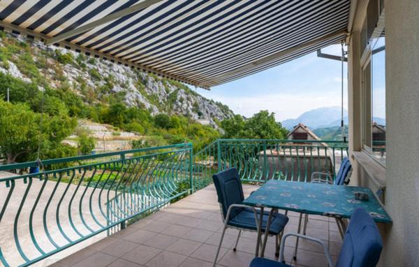 Ferienwohnung Apartman Ante Zvecanje Exterior foto